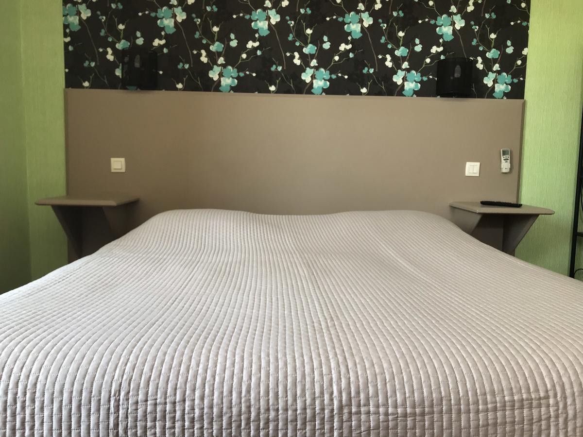 La Rapiere Bed & Breakfast *